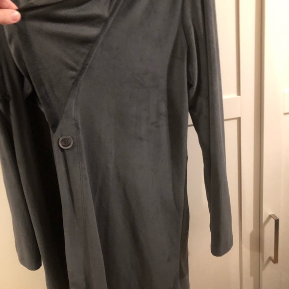 Rhonda Shear Loungewear Sweater NWOT - Picture 8 of 14